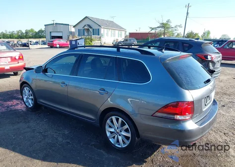 2013 Volkswagen Jetta Sportwagen 2.0L Tdi z USA, uszkodzony, nr VIN 3VWPL7AJ4DM613955